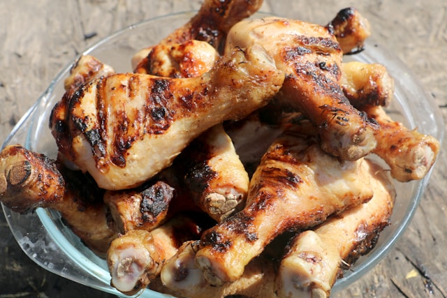 Cara Memasak Daging Ayam agar Cepat Empuk
